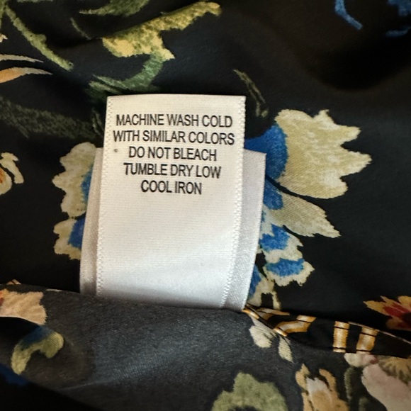 NWT Natori Black Floral Zip Caftan, Size M - Picture 13 of 13
